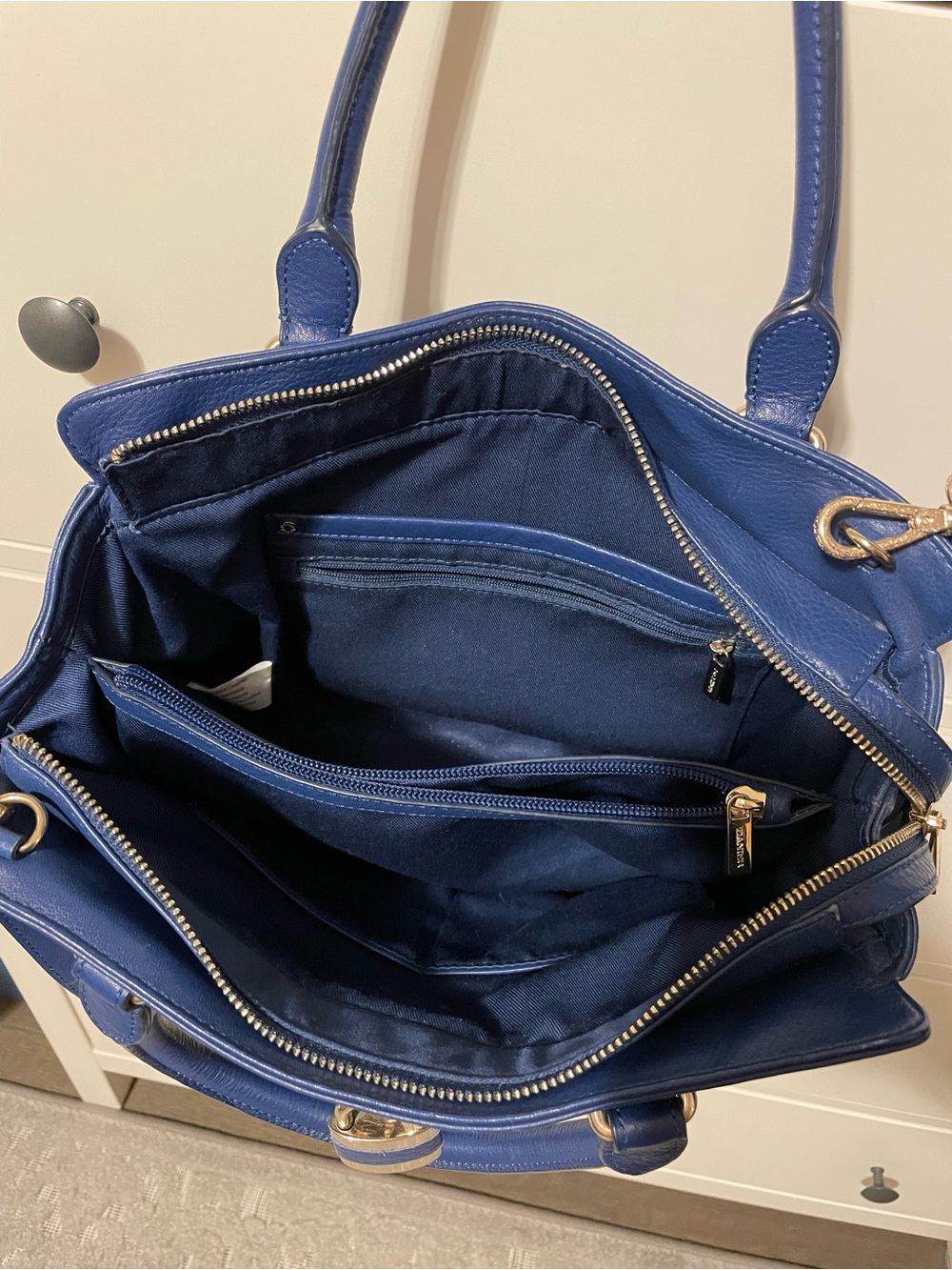 Danier Blue Leather Handbag with Padlock Accent - Picture 5 of 5